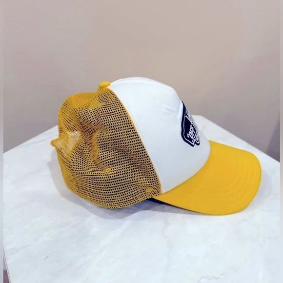 🔥Vans Yellow and White Cap with Logo🔥 - Picture 2 of 3